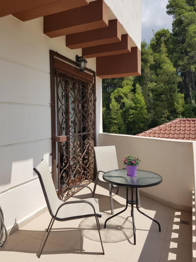 Elani Apartments Siviri Luaran gambar